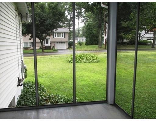 17 Venus Dr, Worcester, MA 01605 photo 6