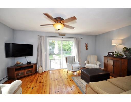 12 Pleasant St, Maynard, MA 01754 photo 5