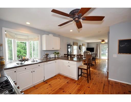 12 Pleasant St, Maynard, MA 01754 photo 11