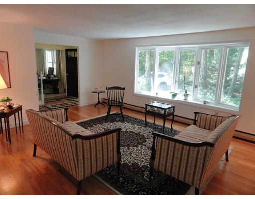 21 Forest St, Upton, MA 01568 photo 10