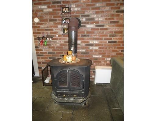 14 Gregory Rd, Framingham, MA 01701 photo 9