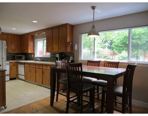 14 Gregory Rd, Framingham, MA 01701 photo 5