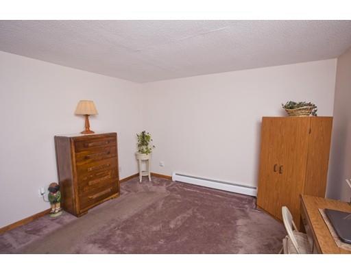 238 Hermitage Dr, Springfield, MA 01129 photo 15