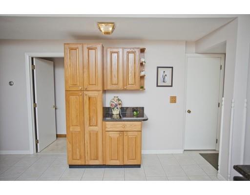 238 Hermitage Dr, Springfield, MA 01129 photo 6
