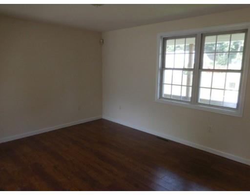 19 Debra Dr, Chicopee, MA 01013 photo 18