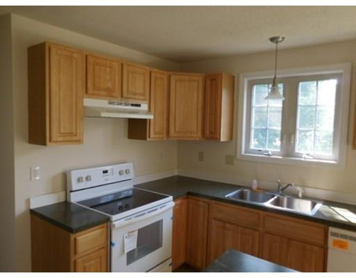 19 Debra Dr, Chicopee, MA 01013 photo 4