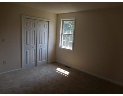 19 Debra Dr, Chicopee, MA 01013 photo 15