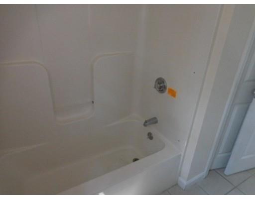 19 Debra Dr, Chicopee, MA 01013 photo 13