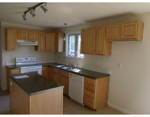 19 Debra Dr, Chicopee, MA 01013 photo 5