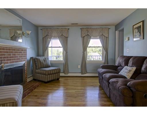 28 Butler Rd, Mendon, MA 01756 photo 8