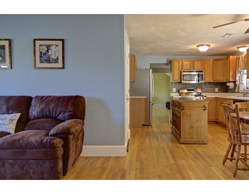 28 Butler Rd, Mendon, MA 01756 photo 10