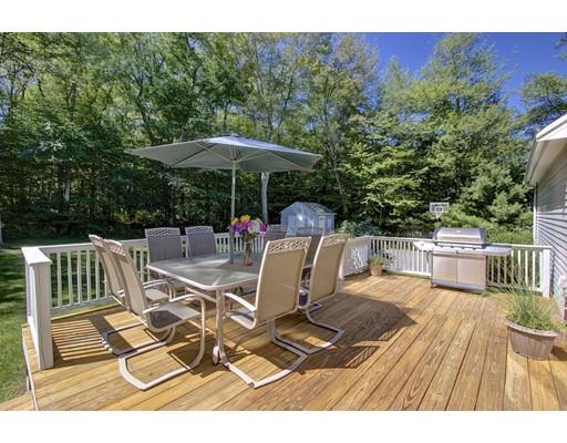 28 Butler Rd, Mendon, MA 01756 photo 3