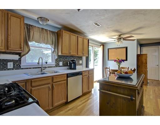 28 Butler Rd, Mendon, MA 01756 photo 16