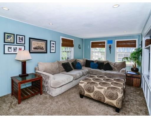 39 Stoughton Rd, Dedham, MA 02026 photo 12