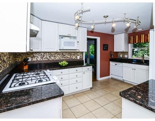 39 Stoughton Rd, Dedham, MA 02026 photo 10