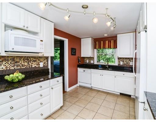 39 Stoughton Rd, Dedham, MA 02026 photo 8