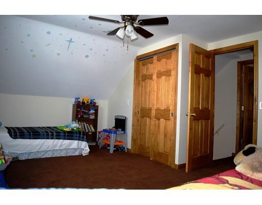 63 Glenham St, Springfield, MA 01104 photo 10
