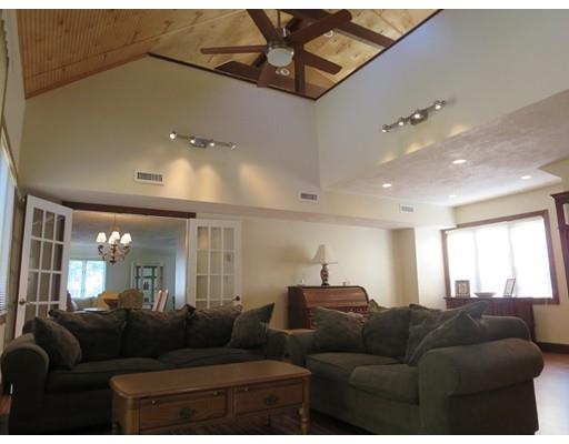 319 Atlantic Ave, Marblehead, MA 01945 photo 2