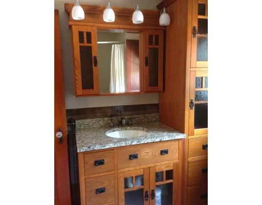 4 Elizabeth Rd, Gloucester, MA 01930 photo 5