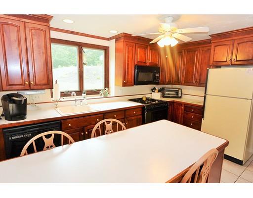 7 Captiva Rd, Berlin, MA 01503 photo 19