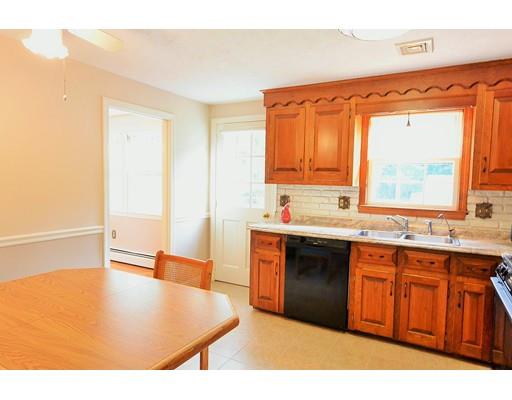 7 Captiva Rd, Berlin, MA 01503 photo 3