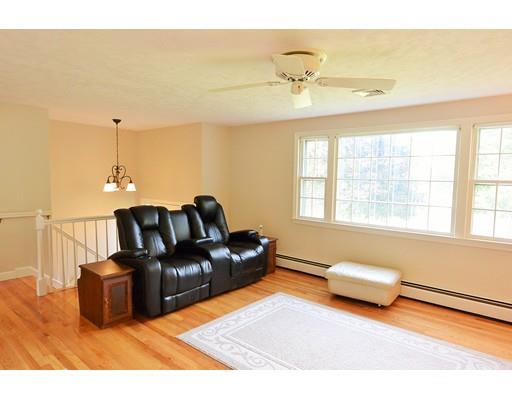 7 Captiva Rd, Berlin, MA 01503 photo 6