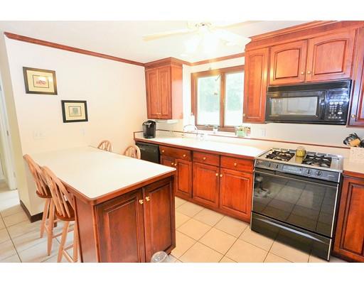 7 Captiva Rd, Berlin, MA 01503 photo 18