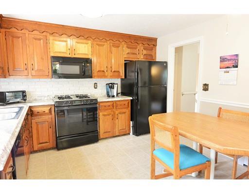 7 Captiva Rd, Berlin, MA 01503 photo 4