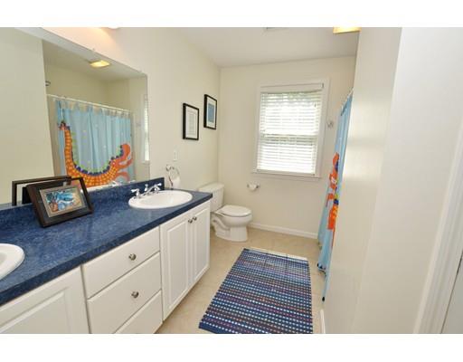32 Paddock Dr, Plainville, MA 02762 photo 17