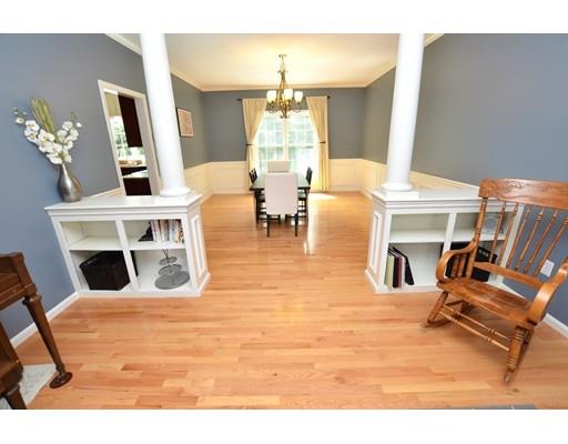 32 Paddock Dr, Plainville, MA 02762 photo 5