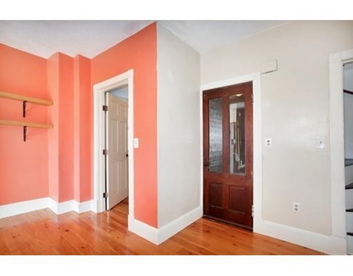 58 Epping, Lowell, MA 01852 photo 13