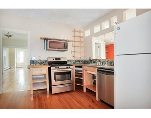58 Epping, Lowell, MA 01852 photo 12