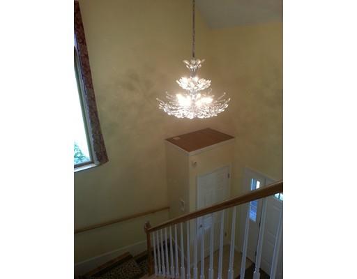 6 Hillside Ter, Ware, MA 01082 photo 2