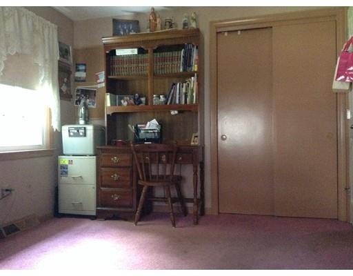 41 Blanchard St, Chicopee, MA 01020 photo 20