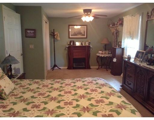 41 Blanchard St, Chicopee, MA 01020 photo 22
