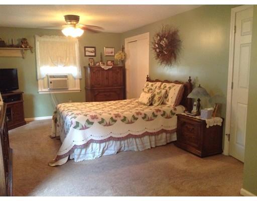 41 Blanchard St, Chicopee, MA 01020 photo 21