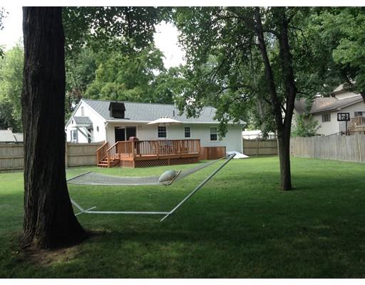 41 Blanchard St, Chicopee, MA 01020 photo 3