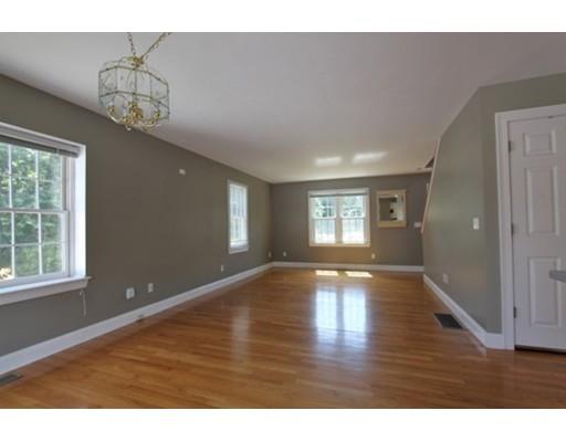 84 Devon Ln, Barnstable, MA 02648 photo 4