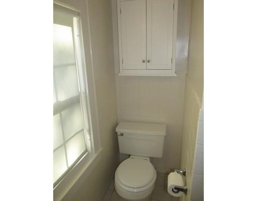 90 Abbott St, Springfield, MA 01118 photo 18