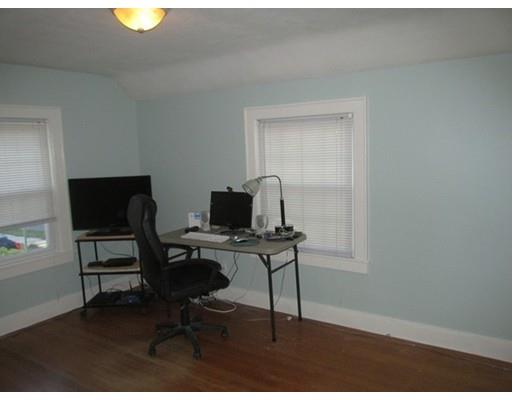 90 Abbott St, Springfield, MA 01118 photo 15