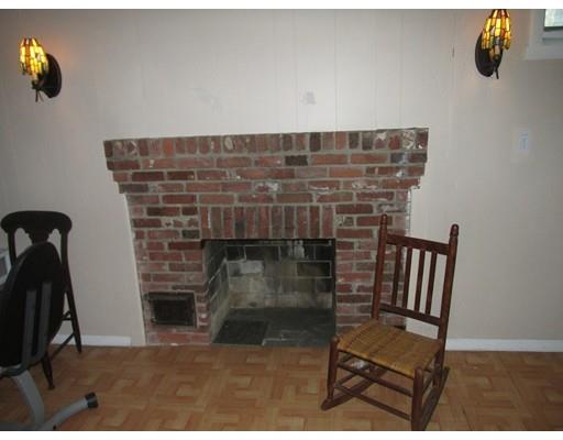 90 Abbott St, Springfield, MA 01118 photo 19