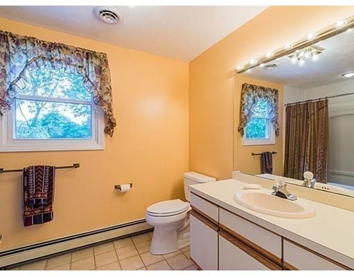 366 Cedar St, Needham, MA 02494 photo 22