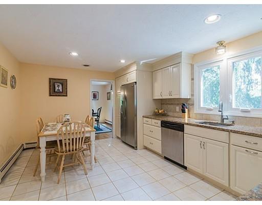 366 Cedar St, Needham, MA 02494 photo 9