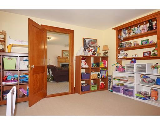 65 Mill St, Dunstable, MA 01827 photo 11