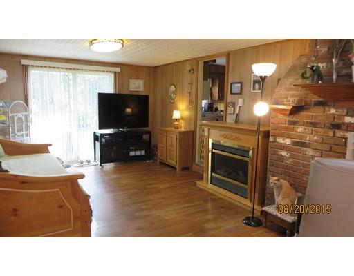 79 Casey Dr, Chicopee, MA 01020 photo 11