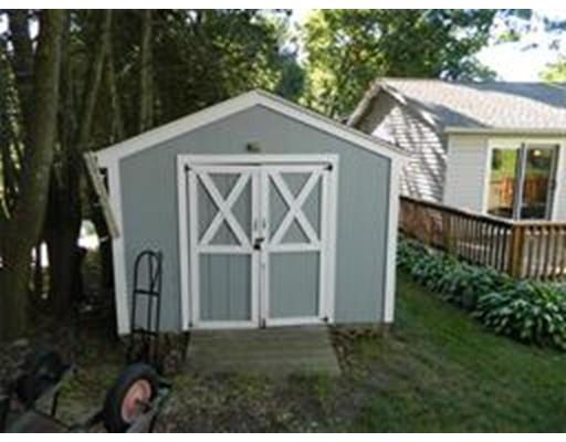 19 Knapp Ave, Worcester, MA 01605 photo 15