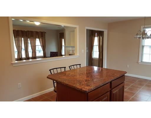 313 Christopher Dr, Springfield, MA 01119 photo 13