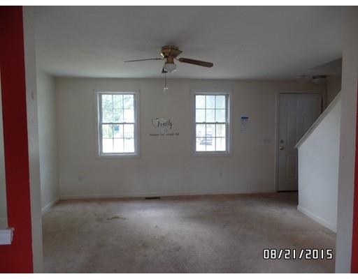 7 Hideaway Ln, East Wareham, MA 02538 photo 2