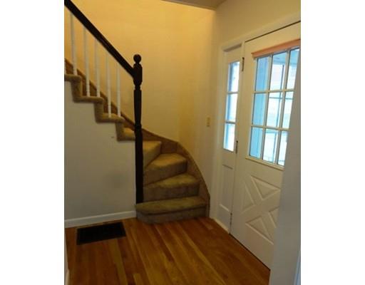 6 Pierce Ave, Beverly, MA 01915 photo 2
