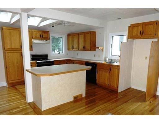 6 Pierce Ave, Beverly, MA 01915 photo 6